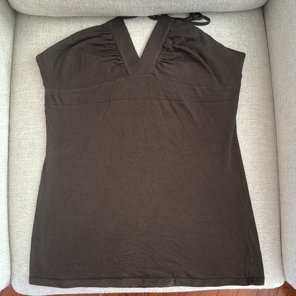 Smart set halter top - Picture 2 of 4